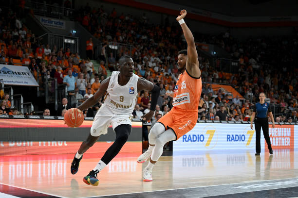 更是一次全 更是一次全