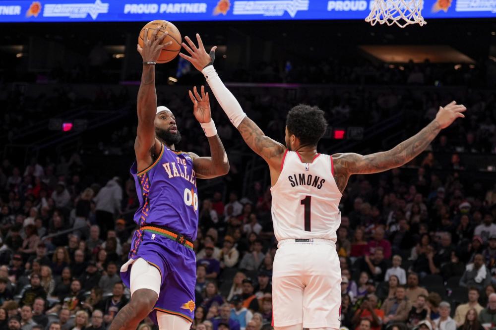 詹姆斯以强 詹姆斯以强