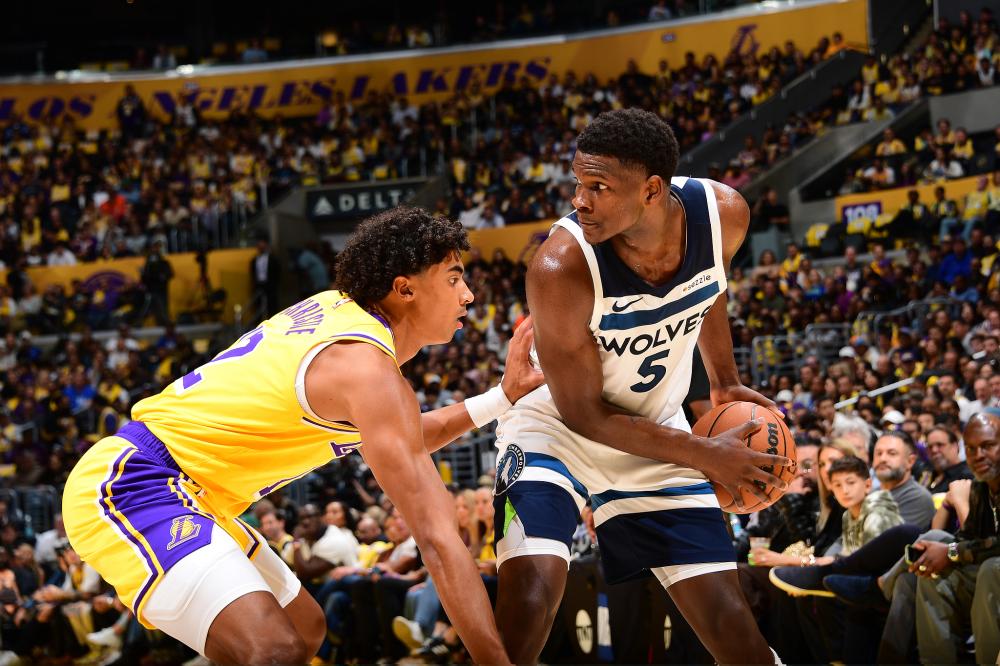 本届赛事让 本届赛事让