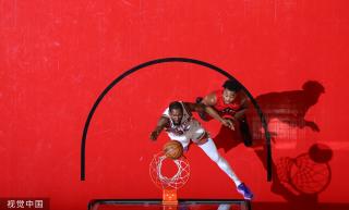 季后赛的一 季后赛的一