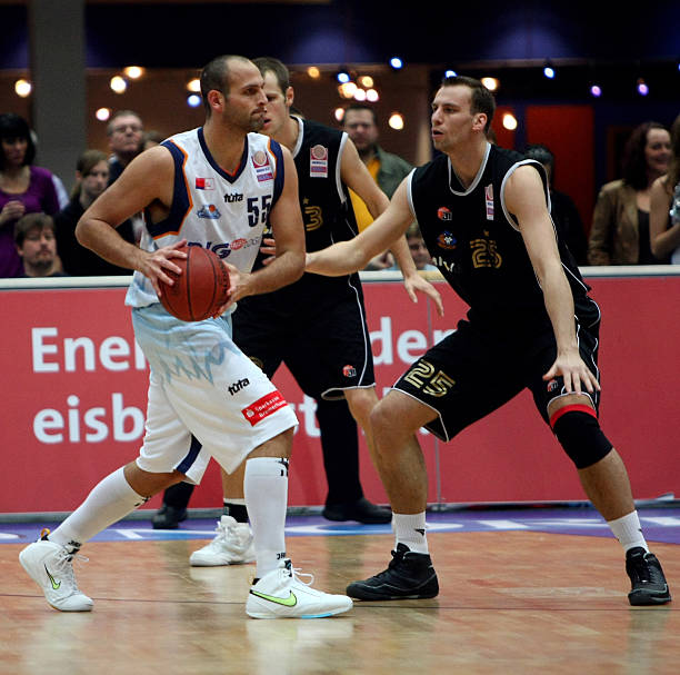 在欧洲足坛 在欧洲足坛