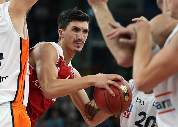 西提供了攻 西提供了攻