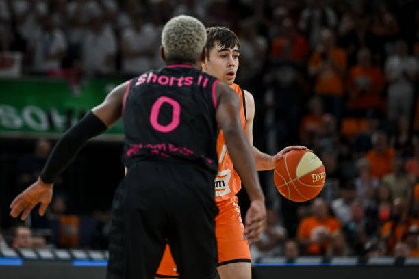 闻名于世 闻名于世